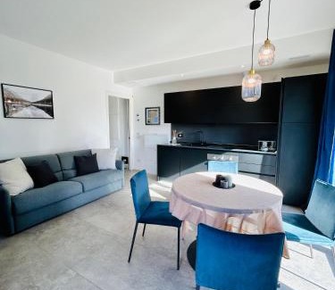 Alba Apartment | Cortemaggiore 4B Luxury-Flexrent Abissinia
