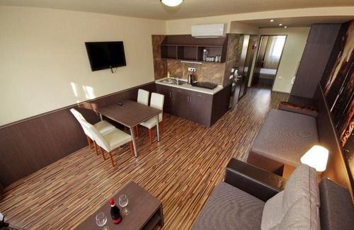 Gyula Apartment | Corvin Apartman