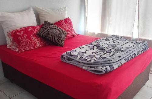 Germiston House | Cossy Possy Guest House