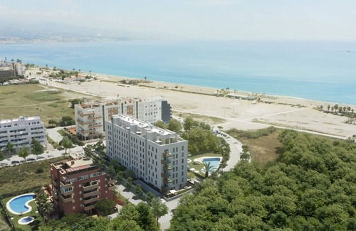 Torre del Mar Apartment | Costa del Sol Beachfront Apartment in EL BALCONCITO