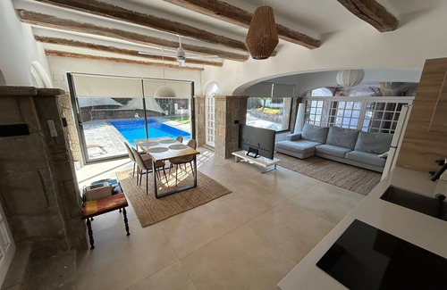Cabrils House | Costa Maresme 20 km BCN, Garden apartment & Private pool