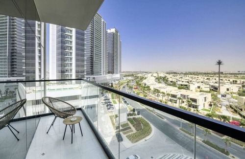 Dubai Apartment | Cosy 1 Bedroom Apartment in Golf Vita, Damac Hills