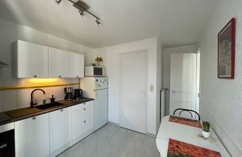 Saint-Lunaire Apartment | Cosy 1 bedroom flat next to the beach