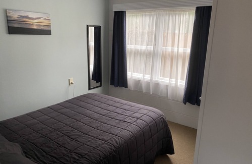 Ngongotaha House | Cosy 3 Bedroom Home Near Lake and Adventure Spots - Just Renovated!