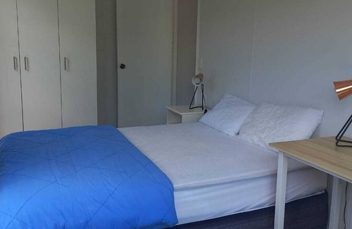 Ngongotaha House | Cosy 3 Bedroom Home Near Lake and Adventure Spots - Just Renovated!