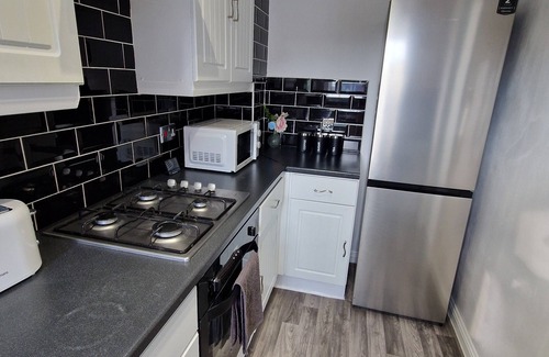 North End House | Cosy and Luxurious Home. Stylish, peaceful and quiet location. Sleeps 5 guests.