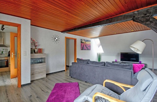 Schwalenberg Apartment | Cosy apartment for 2 people with WIFI, TV and pets allowed