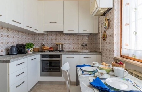 Roseto degli Abruzzi Apartment | Cosy apartment for 2 people with TV
