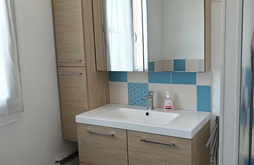 Le Cres Apartment | Cosy apartment 10 minutes from the lake