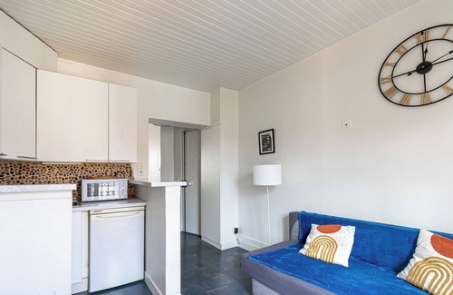 Clichy Apartment | Cosy apartment 5 minutes from Paris