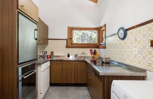 Mesocco Apartment | Cosy apartment for 3 guests with WIFI, TV, patio and pets allowed