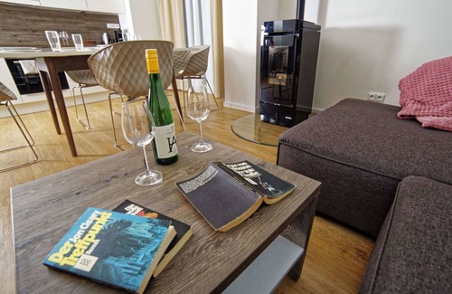 Lojzova Paseka Apartment | Cosy apartment for 4 guests with WIFI, hot tub, TV, terrace and parking