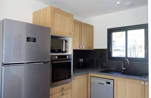 Favone Apartment | Cosy apartment for 8 people with WIFI, private pool, A/C, patio, pets allowed and panoramic view