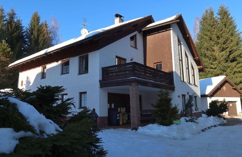 Harrachov Apartment | Cosy apartment for 12 guests with WIFI, pets allowed and parking