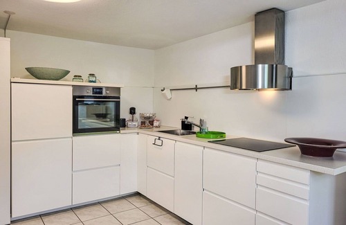 Gordola Apartment | Cosy apartment for 2 guests with A/C, WIFI, TV, patio, pets allowed and panoramic view