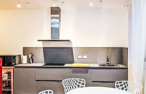 Trieste Old Town Apartment | Cosy apartment for 2 guests with A/C