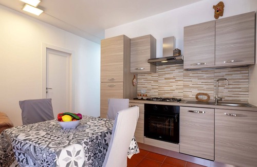 Olbia Apartment | Cosy apartment for 2 guests with WIFI, A/C, TV, terrace and pets allowed