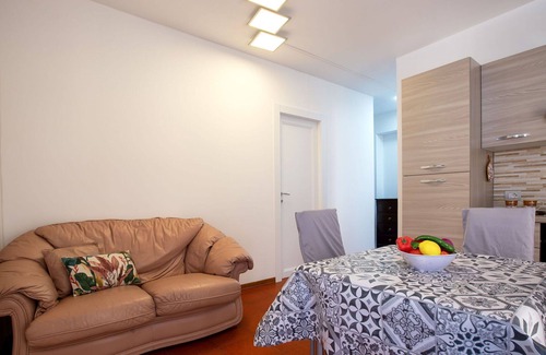 Olbia Apartment | Cosy apartment for 2 guests with WIFI, A/C, TV, terrace and pets allowed