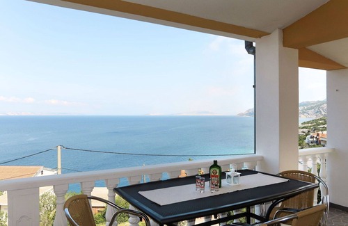 Prizna Apartment | Cosy apartment for 2 guests with A/C, WIFI, TV and terrace