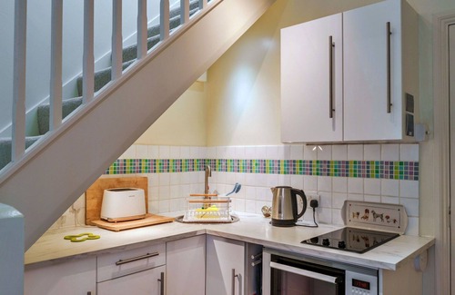 Cawsand Apartment | Cosy apartment for 2 people with WIFI and terrace