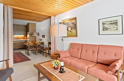 Parpan Apartment | Cosy apartment for 3 guests with WIFI, TV and balcony