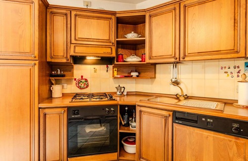 Nesso Apartment | Cosy apartment for 3 guests with TV and balcony