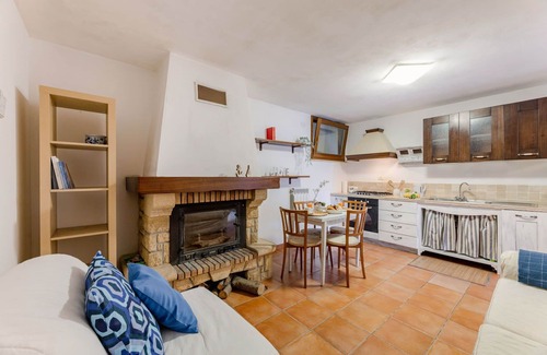 Loreto Apartment | Cosy apartment for 3 people with WIFI, TV and parking, close to Porto Recanati