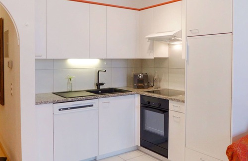 Champex-Lac Apartment | Cosy apartment for 3 people with WIFI, TV and balcony