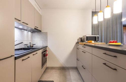 Champery Apartment | Cosy apartment for 4 people with WIFI, TV, balcony and panoramic view