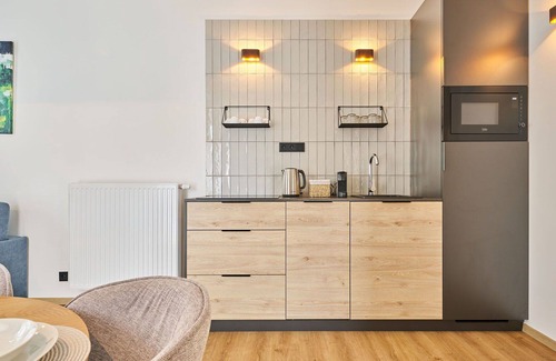 Cerny Dul Apartment | Cosy apartment for 4 guests with WIFI, TV, terrace and parking