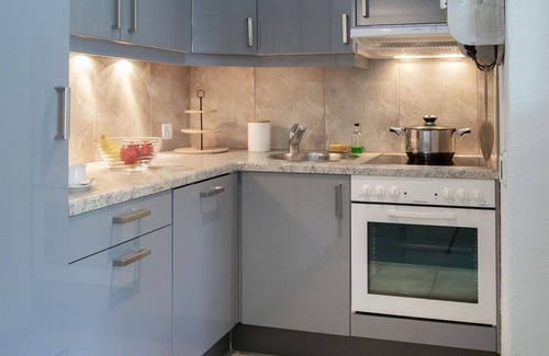 Falera Apartment | Cosy apartment for 4 guests with pool, WIFI, TV, patio, pets allowed and panoramic view