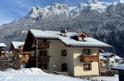 Soraga Apartment | Cosy apartment for 4 people with WIFI, TV and balcony