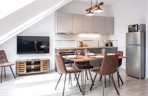 Jachymov Apartment | Cosy apartment for 5 guests with WIFI, TV and parking