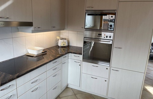 Amden Apartment | Cosy apartment for 5 guests with WIFI, TV, terrace, pets allowed and panoramic view