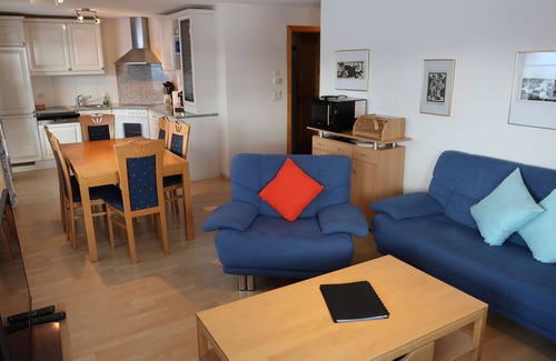 Riom-Parsonz Apartment | Cosy apartment for 8 guests with WIFI, TV, terrace, pets allowed and panoramic view