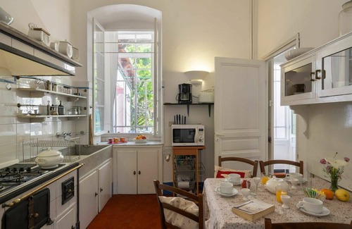 Prela Apartment | Cosy apartment for 9 guests with TV, patio and pets allowed