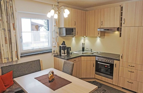 Plangeross Apartment | Cosy apartment for 5 people with WIFI, TV, terrace and pets allowed