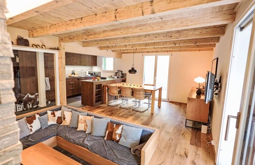 Grindelwald Apartment | Cosy apartment for 6 guests with WIFI, TV, terrace and pets allowed