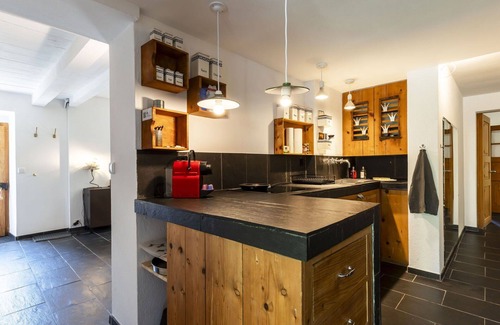 Noville Apartment | Cosy apartment for 3 guests with WIFI, patio and pets allowed