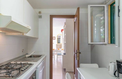 Latte Apartment | Cosy apartment for 4 people with pool, A/C, WIFI, TV, terrace and pets allowed