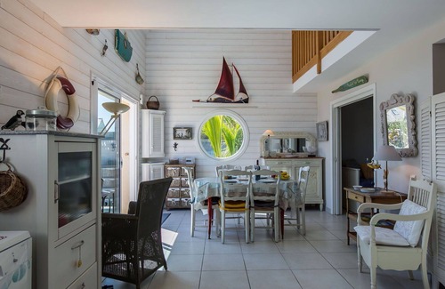 Kerlouan House | Cosy apartment in villa for 5 guests with TV and terrace