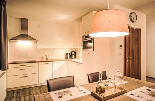 Lipno nad Vltavou House | Cosy apartment in villa for 6 guests with WIFI, TV, terrace, pets allowed and parking
