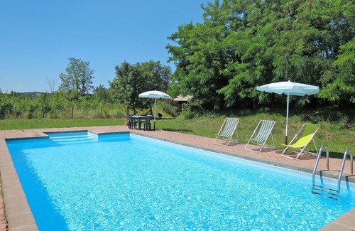 Bagnoregio Villa | Cosy apartment in villa for 2 guests with pool, WIFI and patio