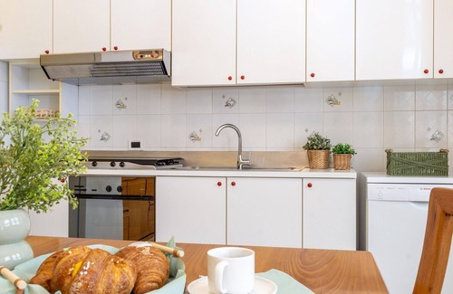 Porto Recanati Apartment | Cosy apartment for 4 guests with A/C, WIFI, TV and patio