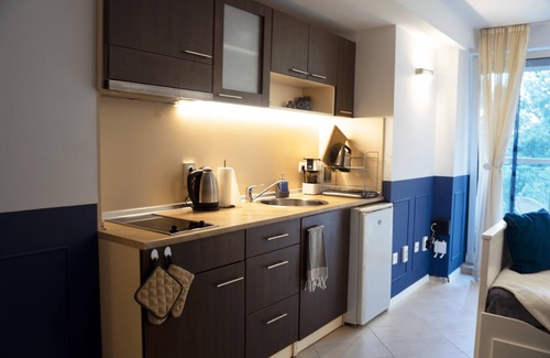 Golden Sands Apartment | Cosy Apartment with Pool & near Beach