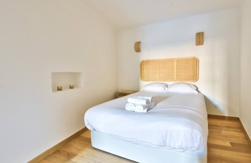 2nd Arrondissement Apartment | Cosy Appartement au Coeur du Quartier le Panier