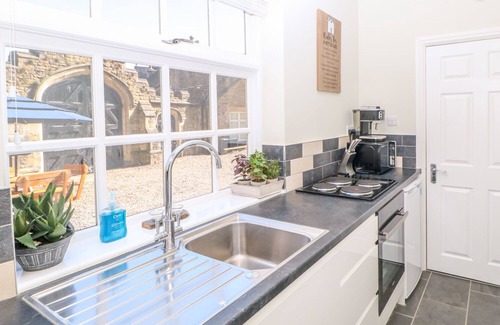 Eastgate Cottage | Cosy Cave Stanhope Castle