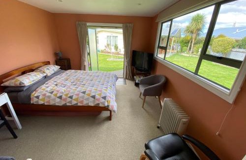 Greytown Apartment | Cosy, Central Greytown Sleepout