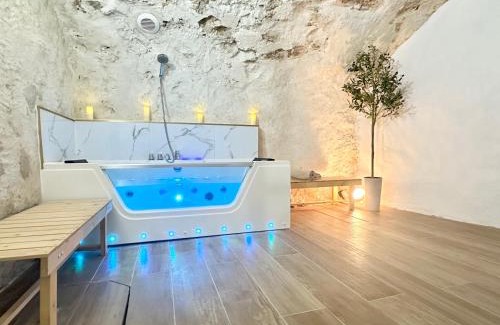 Cotignac Apartment | Cosy & Chill - Secret Suite au cœur de Cotignac