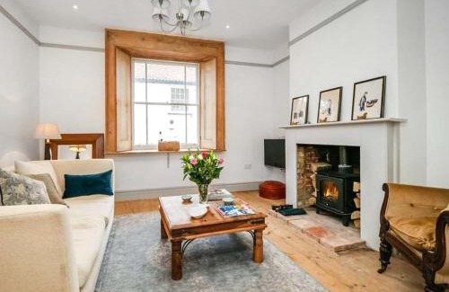 Litcham House | Cosy Cottage